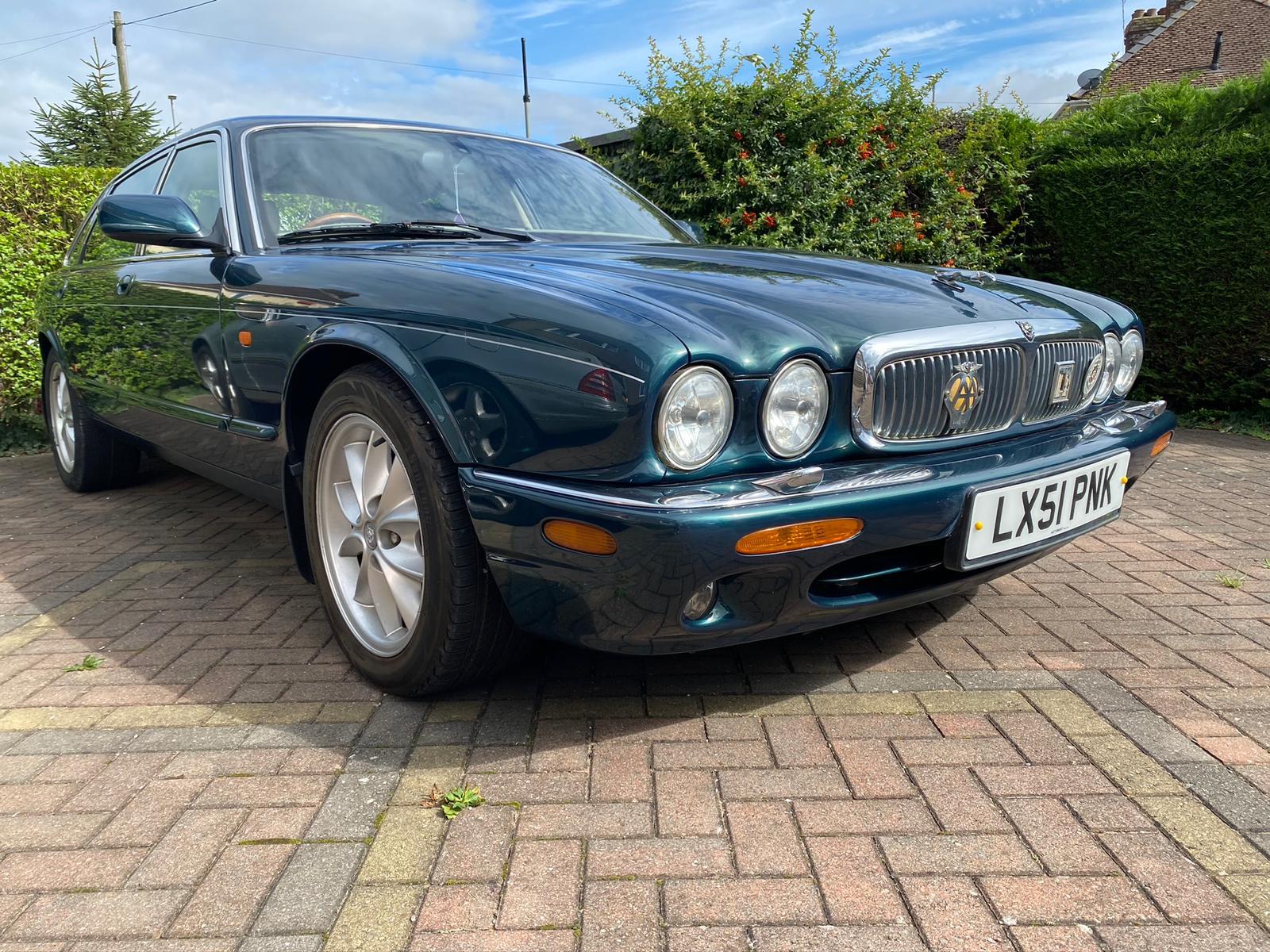 Classic Jaguar Sovereign Cars for Sale CCFS